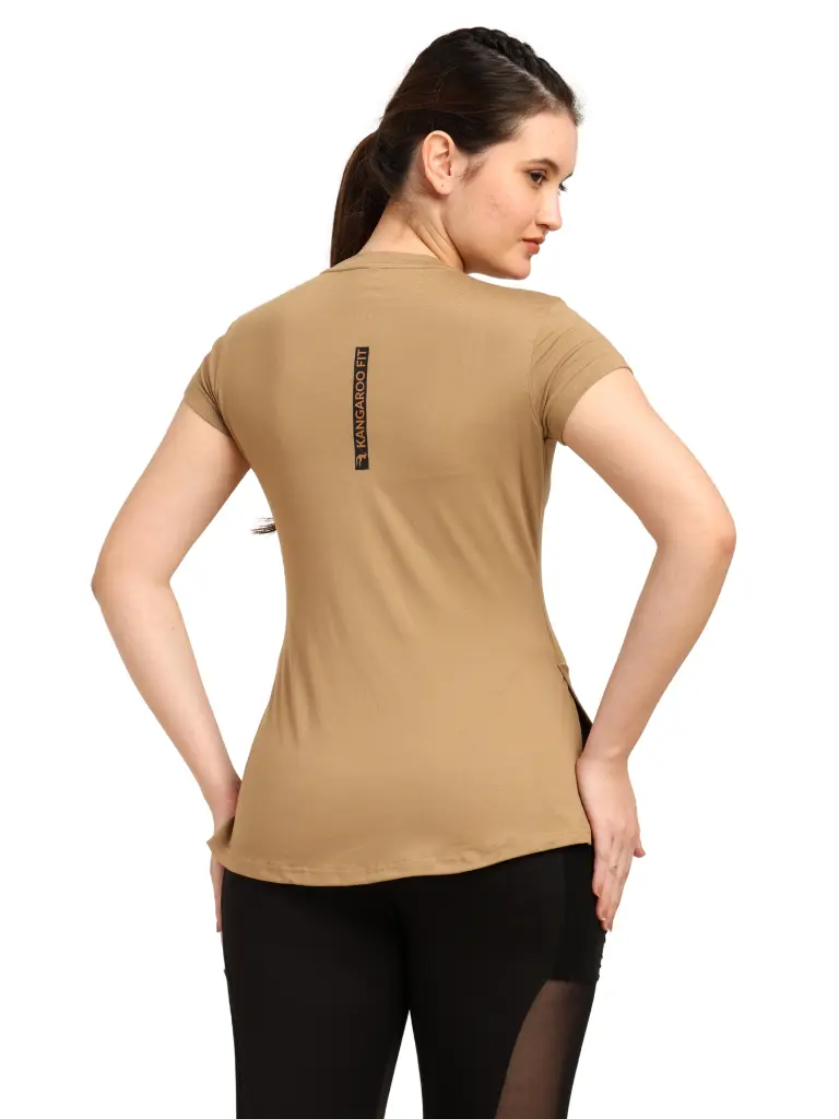 Airy Slit T-shirt Kangaroo fit back.webp
