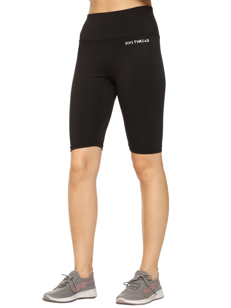 Seamless Biker Shorts close up