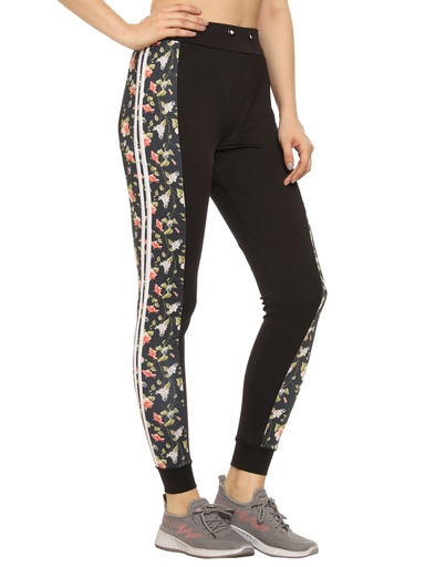 Body Fit Jogger-Panel