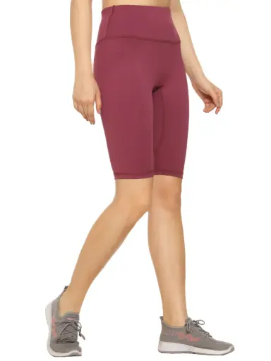 Nude Fit Seamless Tulip Biker Shorts
